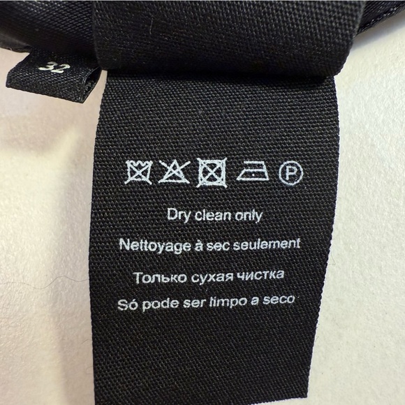 Emerald Green Textured Blazer – Size 32 – Statement Zebra Jacquard Pattern - Picture 10 of 12